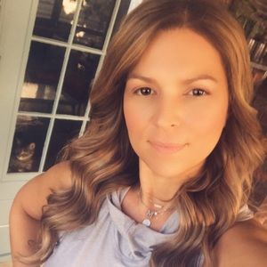 Meet your Posher, Melanie